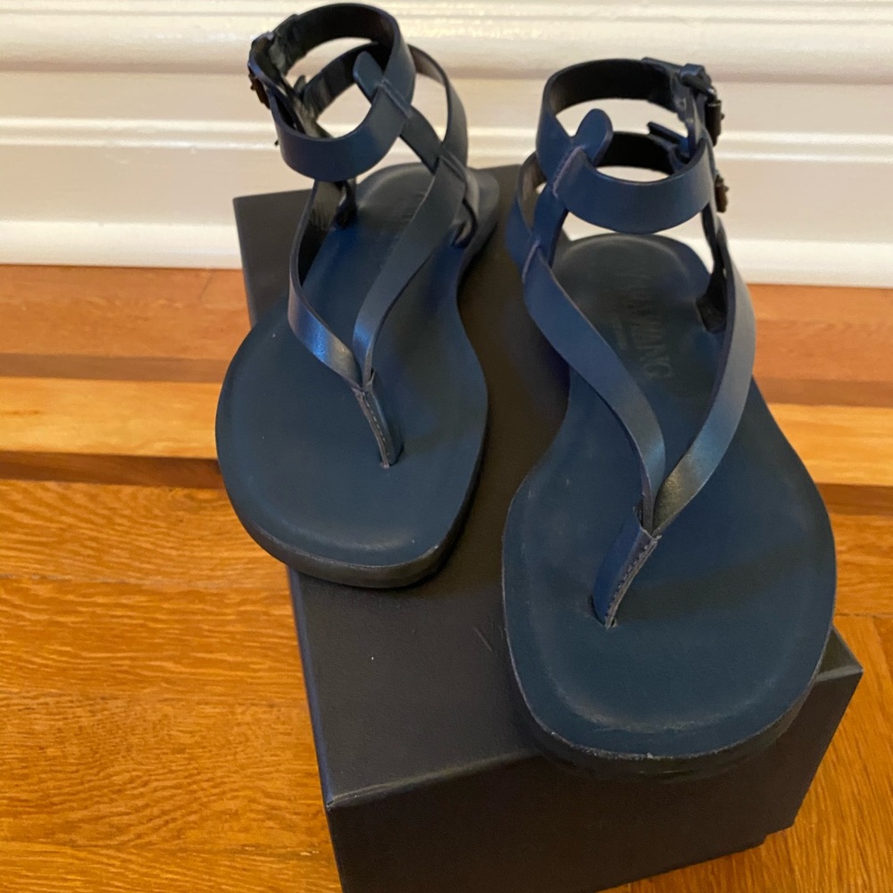 Vera Wang gladiator sandals